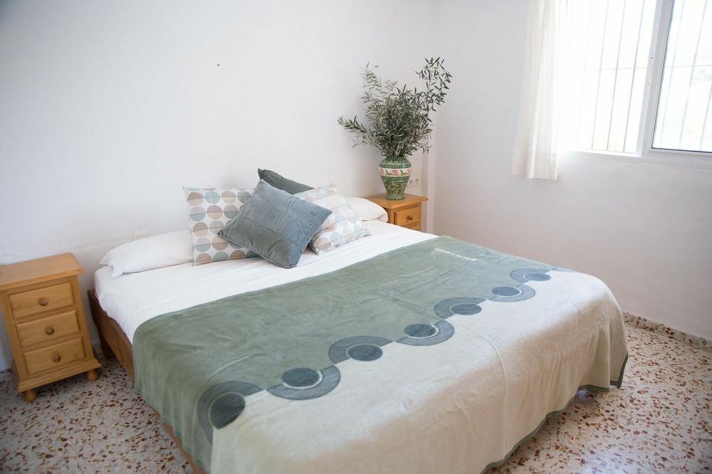 アロラ Fuego Blanco Bed & Breakfast エクステリア 写真